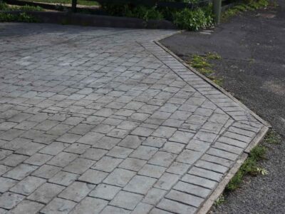 Concrete driveway repair Beverley