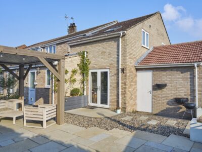 Garden pergola installers near Yorkshire